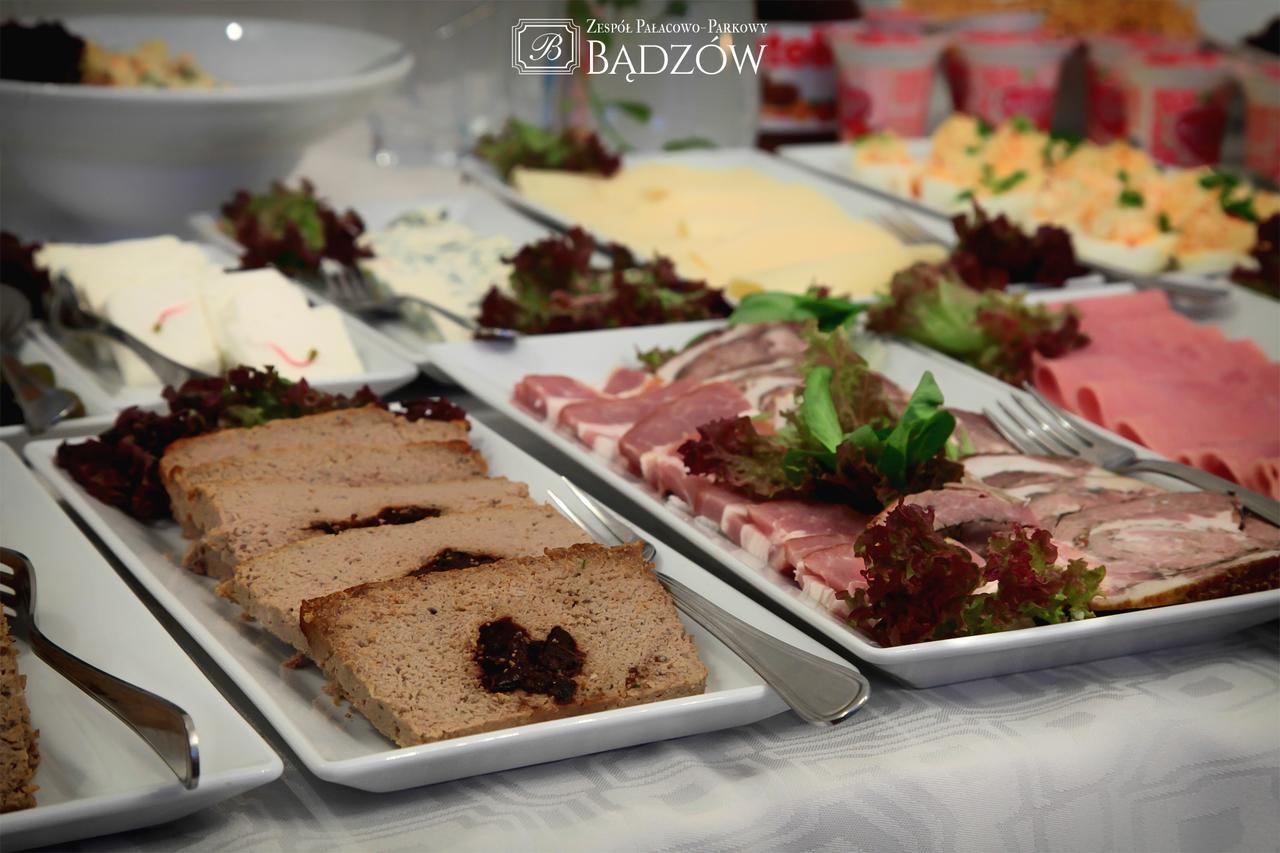 Palac W Badzowie Acomodação com café da manhã Polkowice Exterior foto